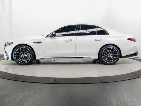 Certified 2026 Mercedes-Benz E 53 AMG e 4MATIC Sedan image 4