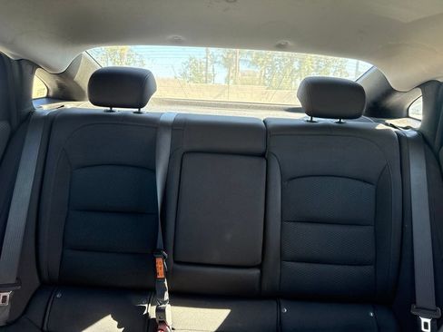 Used 2023 Chevrolet Malibu LT FWD image 18