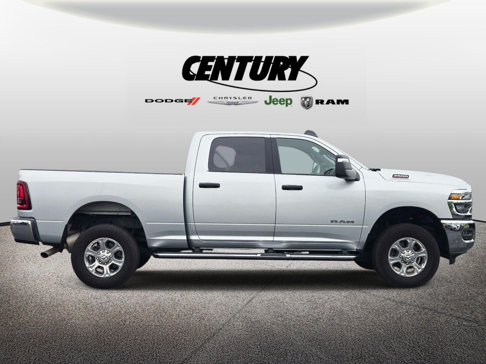 Used 2026 RAM 2500 Big Horn AWD/4WD image 2