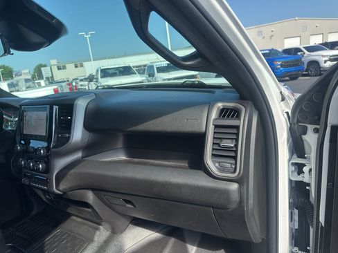 Used 2025 RAM 3500 Tradesman w/ Chrome Appearance Group AWD/4WD image 20