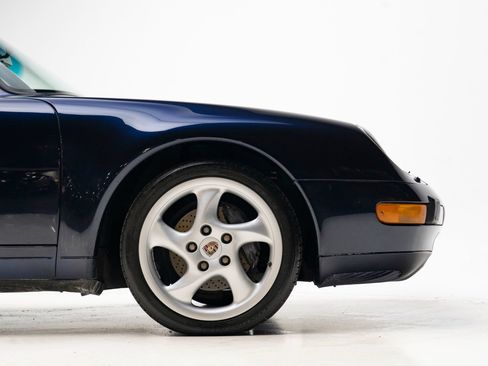 Used 1996 Porsche 911 Carrera RWD image 46