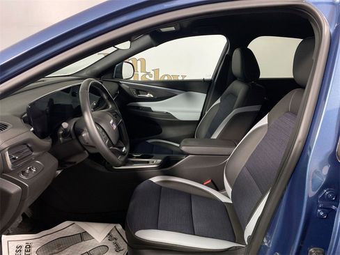 Used 2024 Buick Envista Preferred w/ Convenience I Package image 11