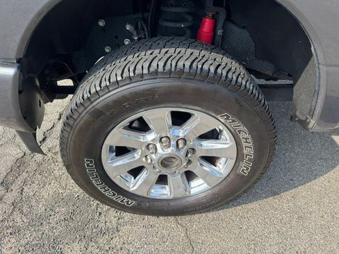 Used 2017 Ford F350 Platinum AWD/4WD image 13
