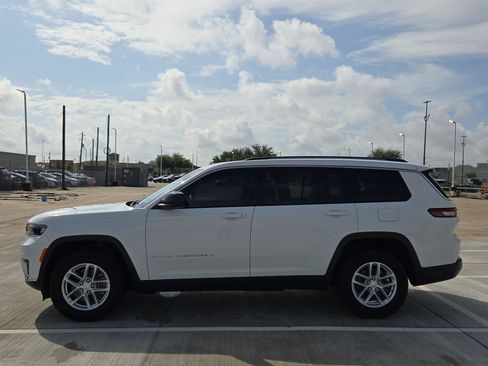 Used 2023 Jeep Grand Cherokee L Laredo image 7