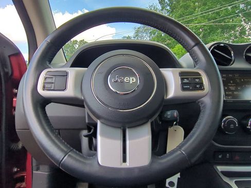 Used 2016 Jeep Compass High Altitude AWD/4WD image 24