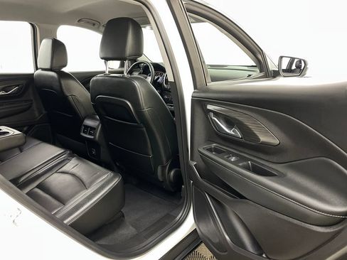 Certified 2024 GMC Terrain SLT AWD/4WD image 41