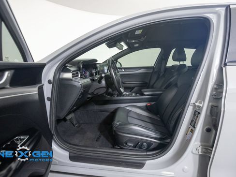 Used 2022 Kia K5 GT-Line w/ GT-Line Awd Premium Package image 11