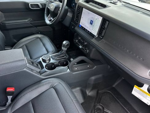 New 2026 Ford Bronco Big Bend w/ Black Diamond Package AWD/4WD image 15