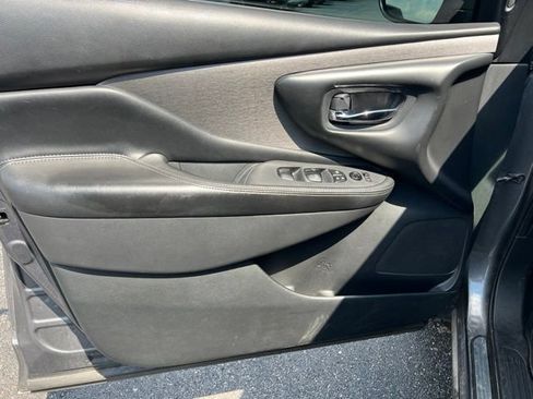 Used 2021 Nissan Murano SV FWD image 23