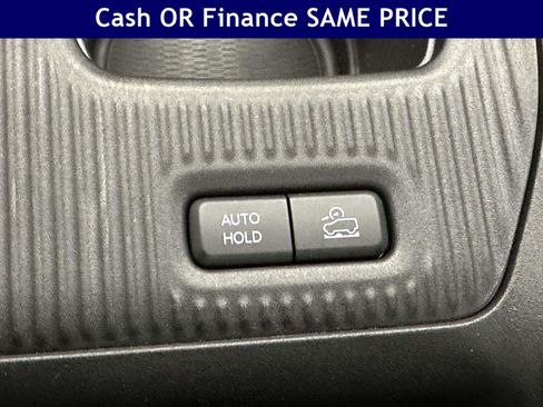 Used 2026 Jeep Cherokee Limited AWD/4WD image 29