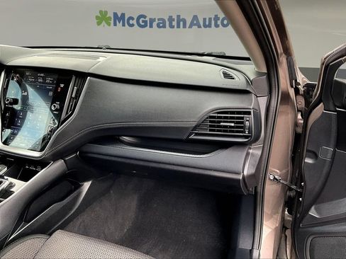 Used 2024 Subaru Outback Premium AWD/4WD image 29