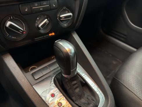Used 2012 Volkswagen Jetta SE image 20