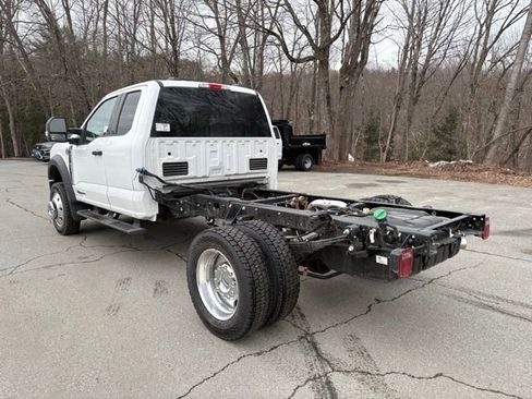 New 2026 Ford F550 4x4 Supercab Super Duty w/ XLT Value Package image 5