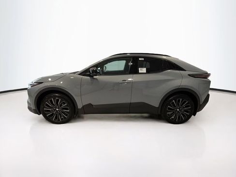 New 2026 Toyota C-HR AWD/4WD image 4