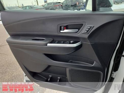 Certified 2026 Toyota Sienna Limited image 18