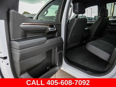 Used 2026 Chevrolet Silverado 1500 LT AWD/4WD image 22
