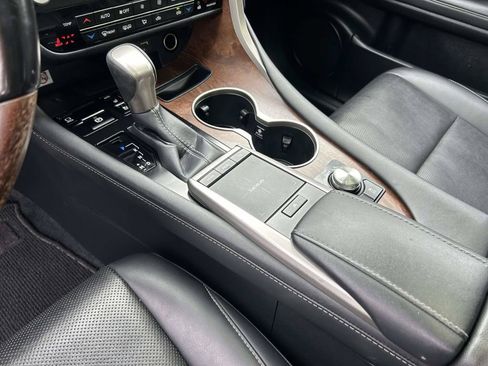 Used 2022 Lexus RX 350L FWD w/ Premium Package image 18