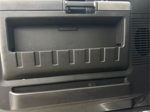 Used 2012 Ford F250 Lariat w/ Lariat Interior Pkg image 26