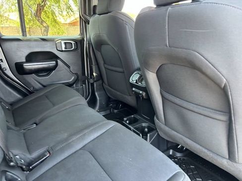 Used 2021 Jeep Gladiator Sport AWD/4WD image 13