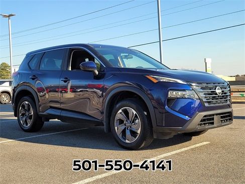 Used 2026 Nissan Rogue SV image 4