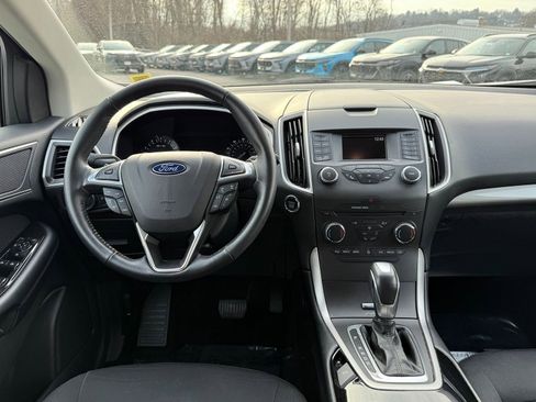 Used 2017 Ford Edge SEL image 22