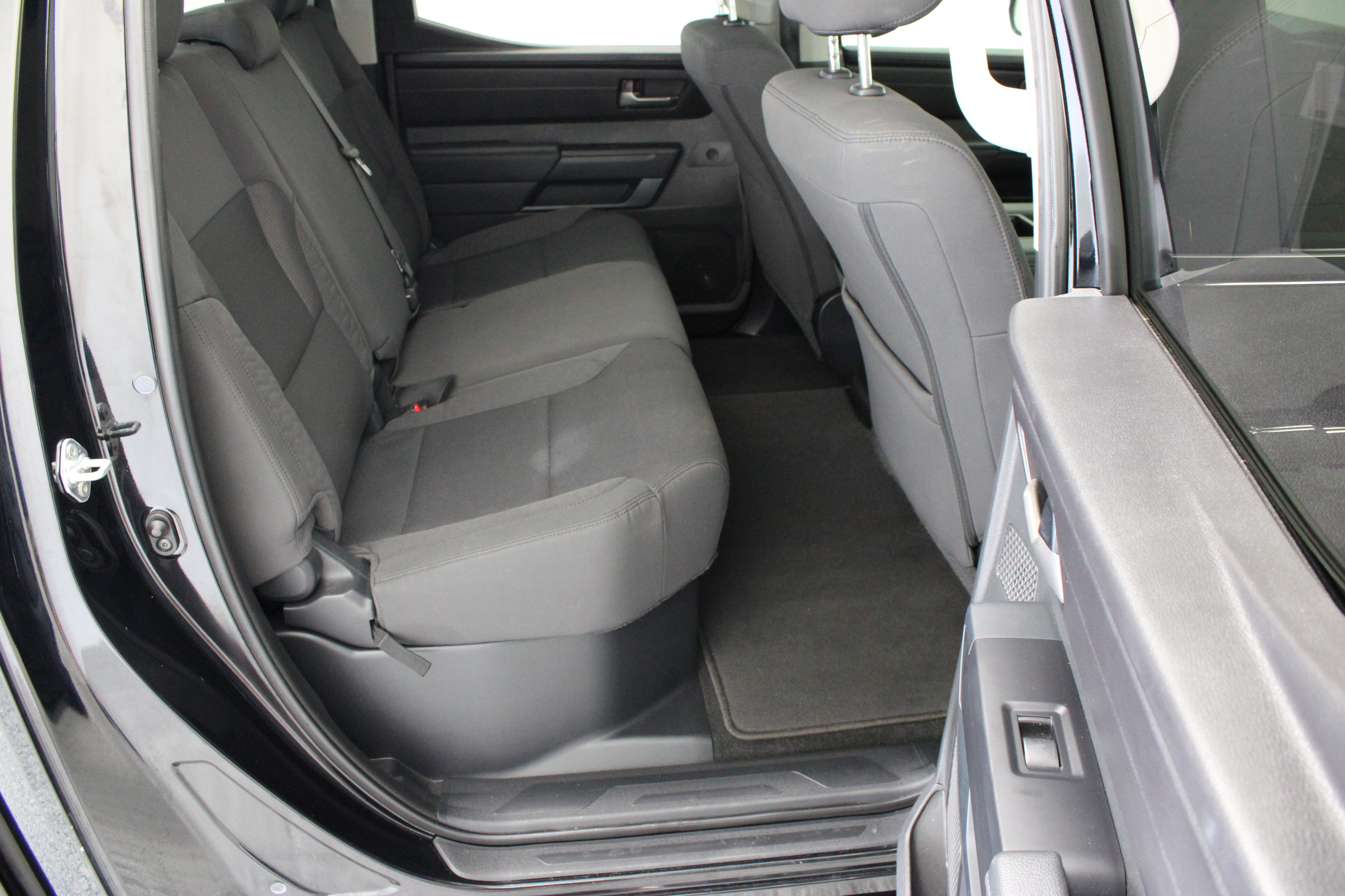 Used 2024 Toyota Tundra SR5 w/ SX Package RWD image 31