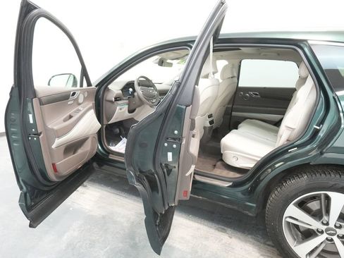 Used 2022 Genesis GV80 2.5T w/ Advanced Package 02 image 29