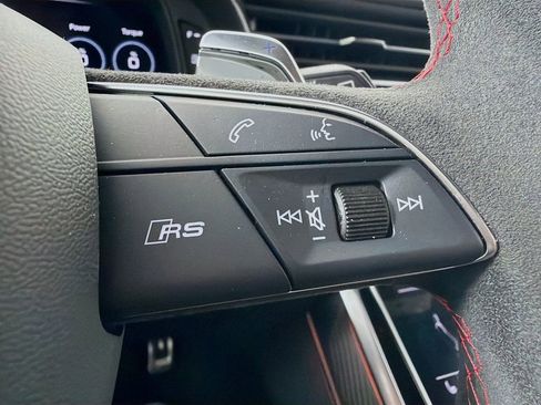 Certified 2025 Audi RS Q8 performance image 12