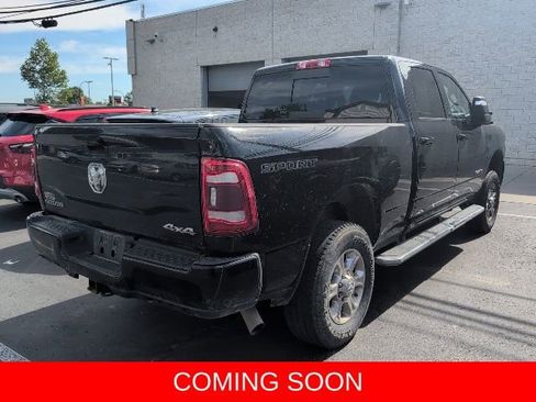 Used 2023 RAM 3500 Big Horn w/ Level B Equipment Group AWD/4WD image 8