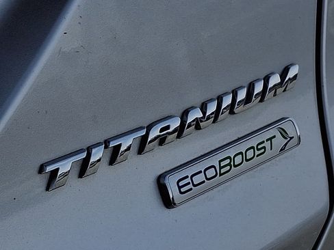 Used 2017 Ford Fusion Titanium image 31