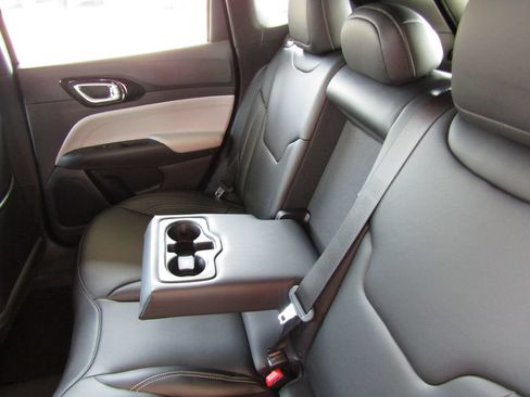 New 2026 Jeep Compass Limited AWD/4WD image 30