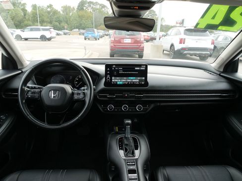 Used 2024 Honda HR-V EX-L image 19