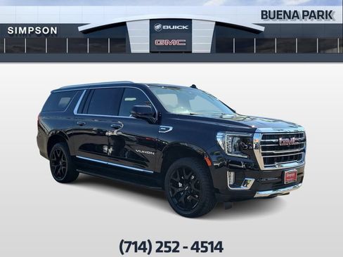 Used 2024 GMC Yukon XL SLT w/ SLT Luxury Package AWD/4WD image 2