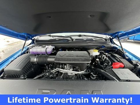 New 2026 RAM 1500 4x4 Crew Cab image 13