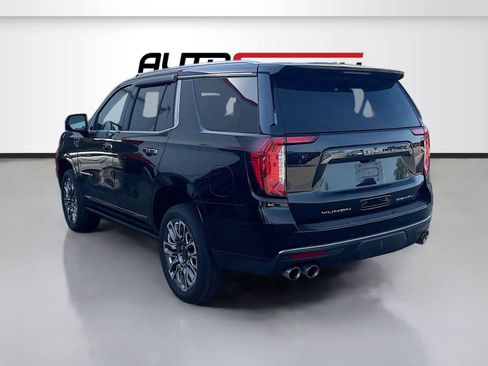 Used 2023 GMC Yukon Denali Ultimate w/ LPO, Floor Liner Package AWD/4WD image 5