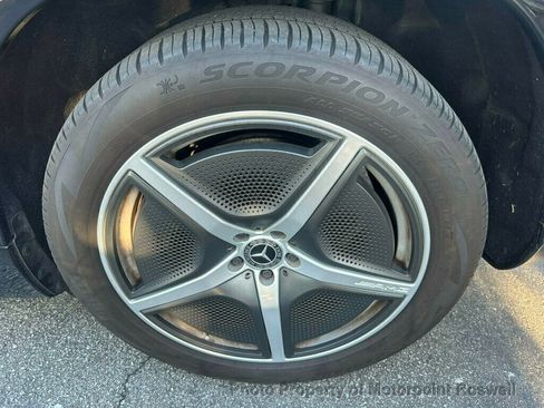 Used 2023 Mercedes-Benz EQS 580 4MATIC SUV image 26