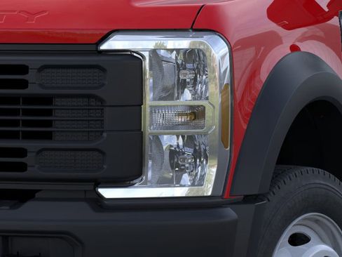 New 2026 Ford F550 4x4 Supercab Super Duty image 18