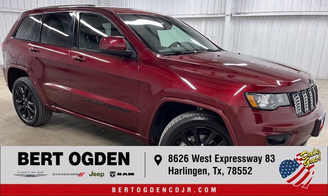 Used 2022 Jeep Grand Cherokee Laredo X AWD/4WD image 1