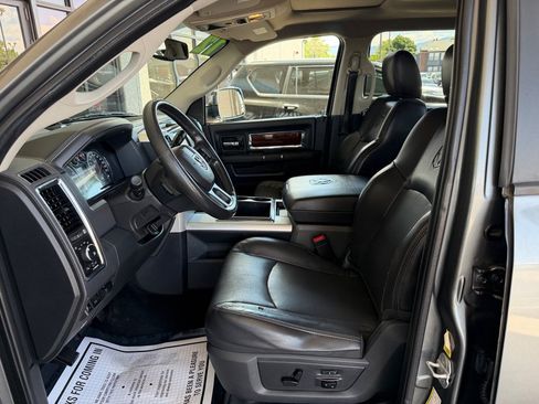 Used 2012 RAM 3500 Laramie RWD image 5