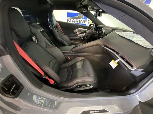 New 2025 Chevrolet Corvette E-Ray w/ Battery Protection Package image 31