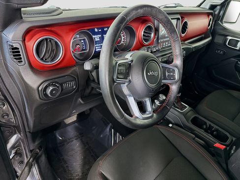 Used 2020 Jeep Wrangler Unlimited Rubicon w/ Uconnect 4C Nav & Sound Group image 23