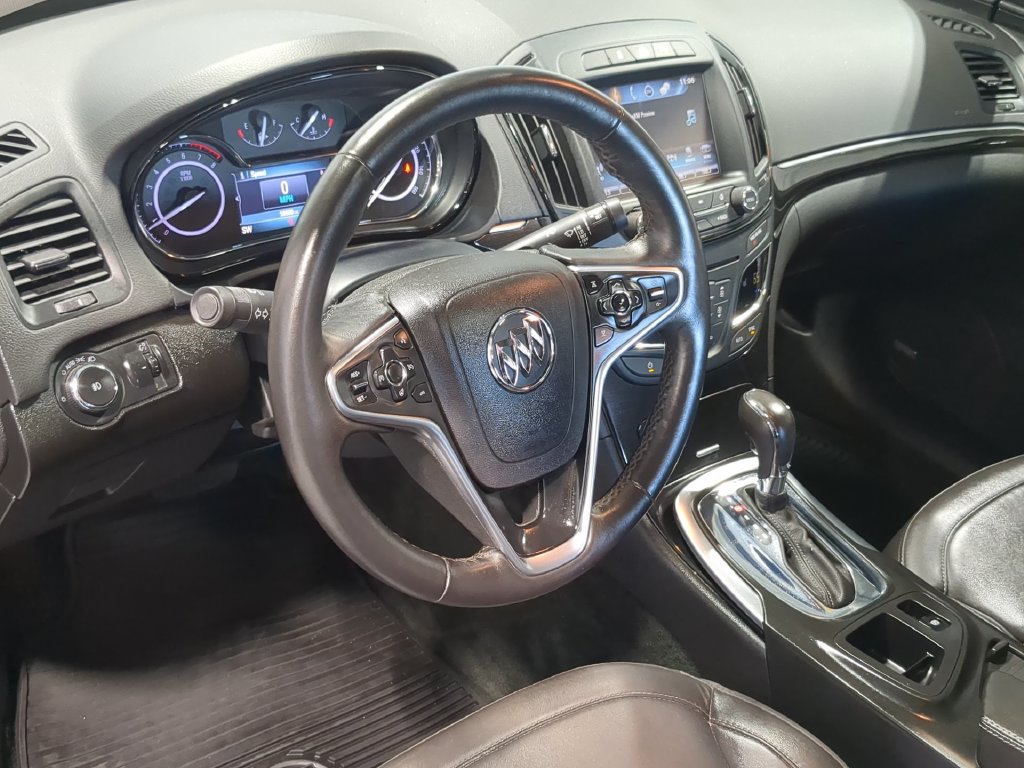 Used 2016 Buick Regal Premium FWD image 12