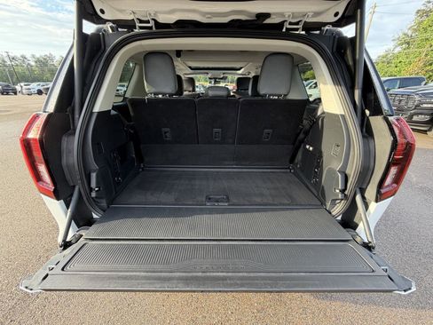 Used 2025 Ford Expedition Active AWD/4WD image 20