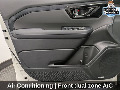 Used 2025 Subaru Forester Limited AWD/4WD image 10