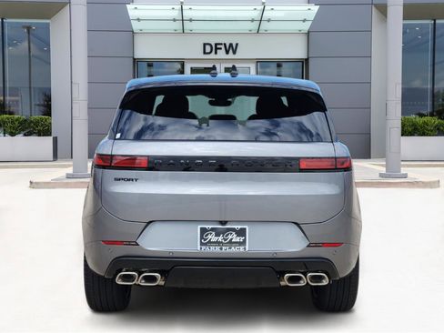 New 2025 Land Rover Range Rover Sport Dynamic SE image 6