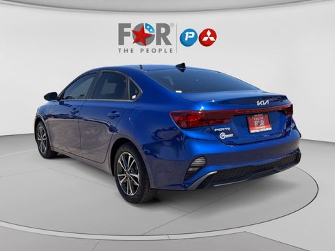 Used 2024 Kia Forte LXS FWD image 3