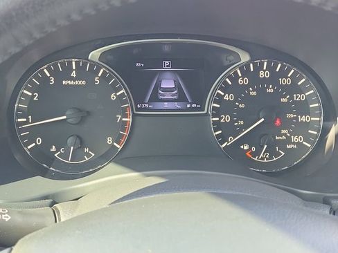 Used 2020 Nissan Pathfinder SV image 27