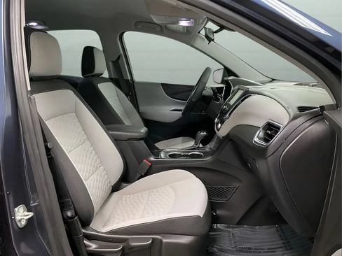 Used 2018 Chevrolet Equinox LS FWD image 14