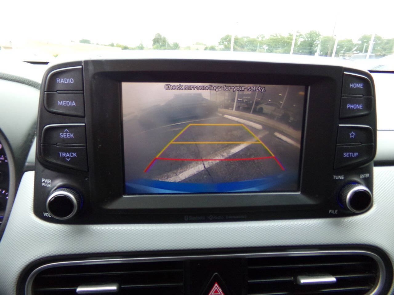 Used 2020 Hyundai Kona SEL FWD image 36