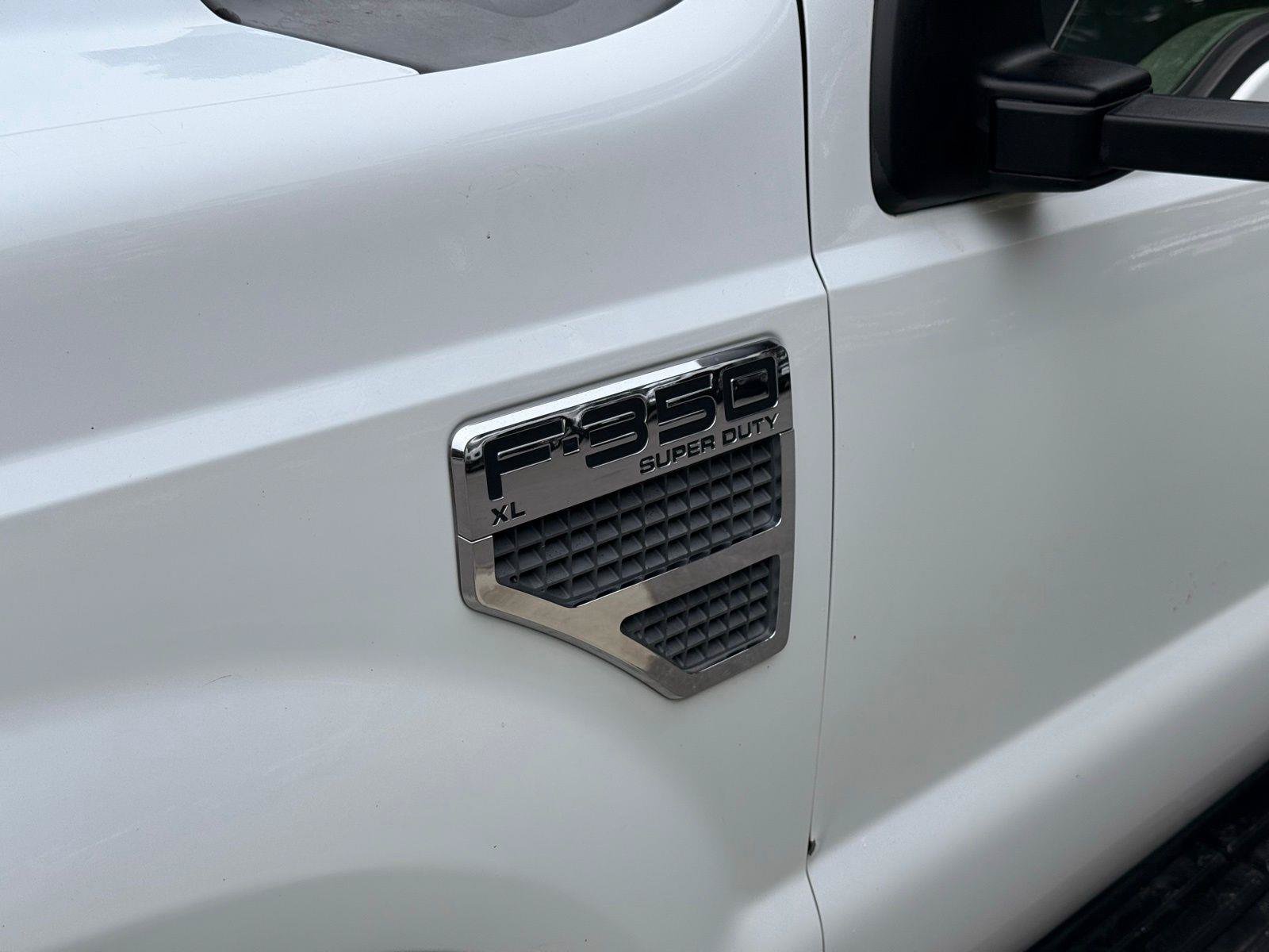 Used 2009 Ford F350 XL AWD/4WD image 14